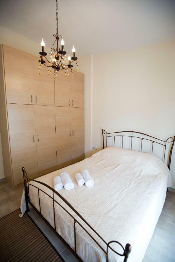 Elena Luxury Apartment Keramotí Esterno foto