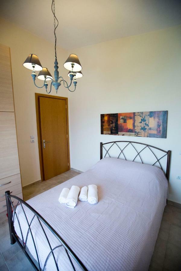 Elena Luxury Apartment Keramotí Esterno foto